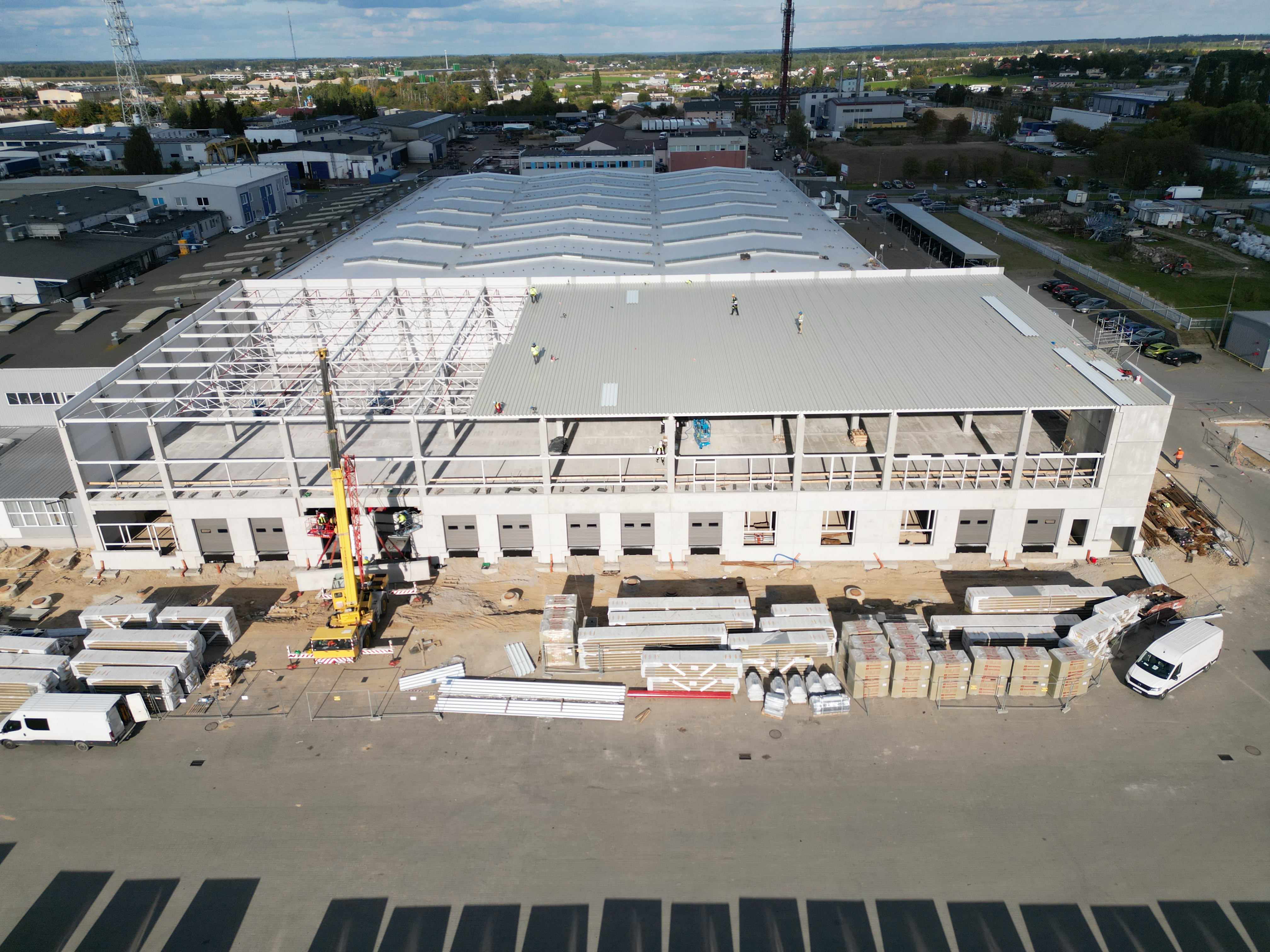 Two-story production facility – maximum functionality in a limited space